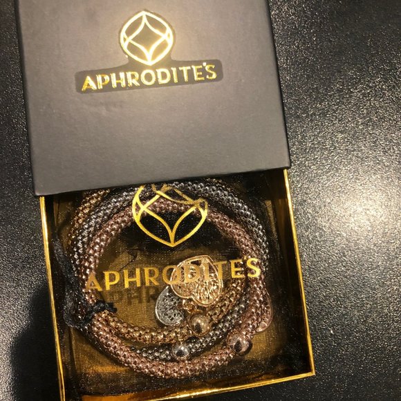 Aphrodite Jewelry - Aphrodites Bracelet Bangals